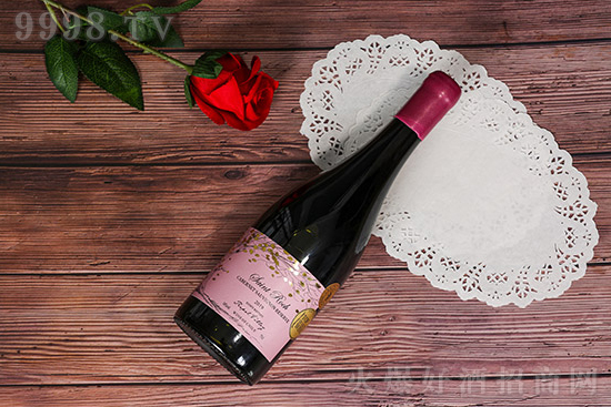 14ʥ˹Ř(sh)سϼɼtѾ750mlr(ji)񣬶X(qin)