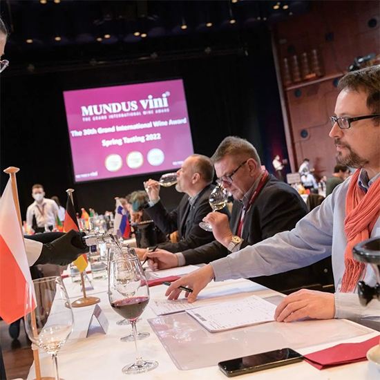 {ȫMVPԣWҫMundus ViniѾƴِ