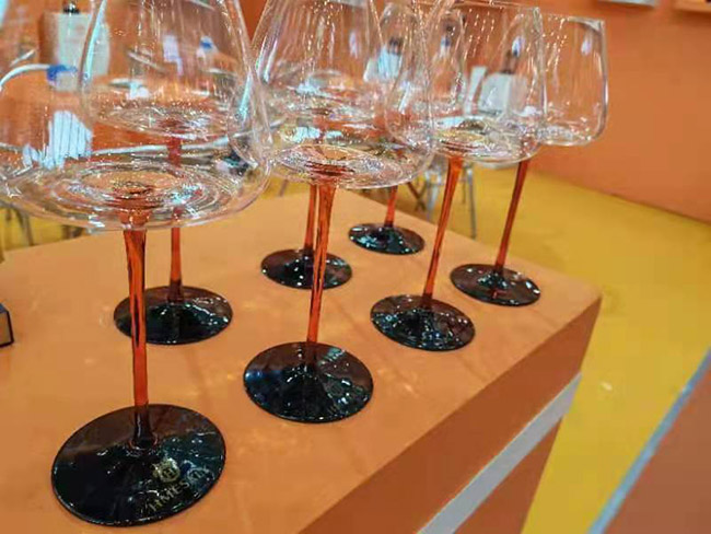 愛瑪士姬莉莊園鉆石干紅葡萄酒